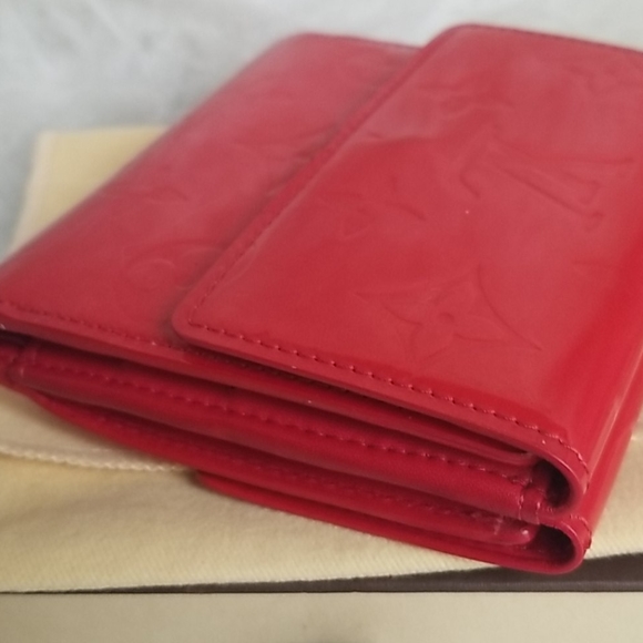 Louis Vuiiton Monogram Vernis Porte Monaie Billets - Picture 14 of 16